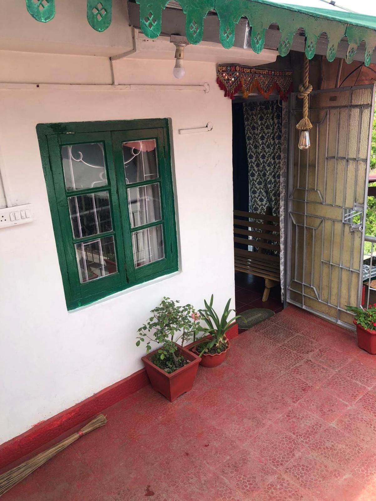 Jindal Home Stay Mussoorie Esterno foto